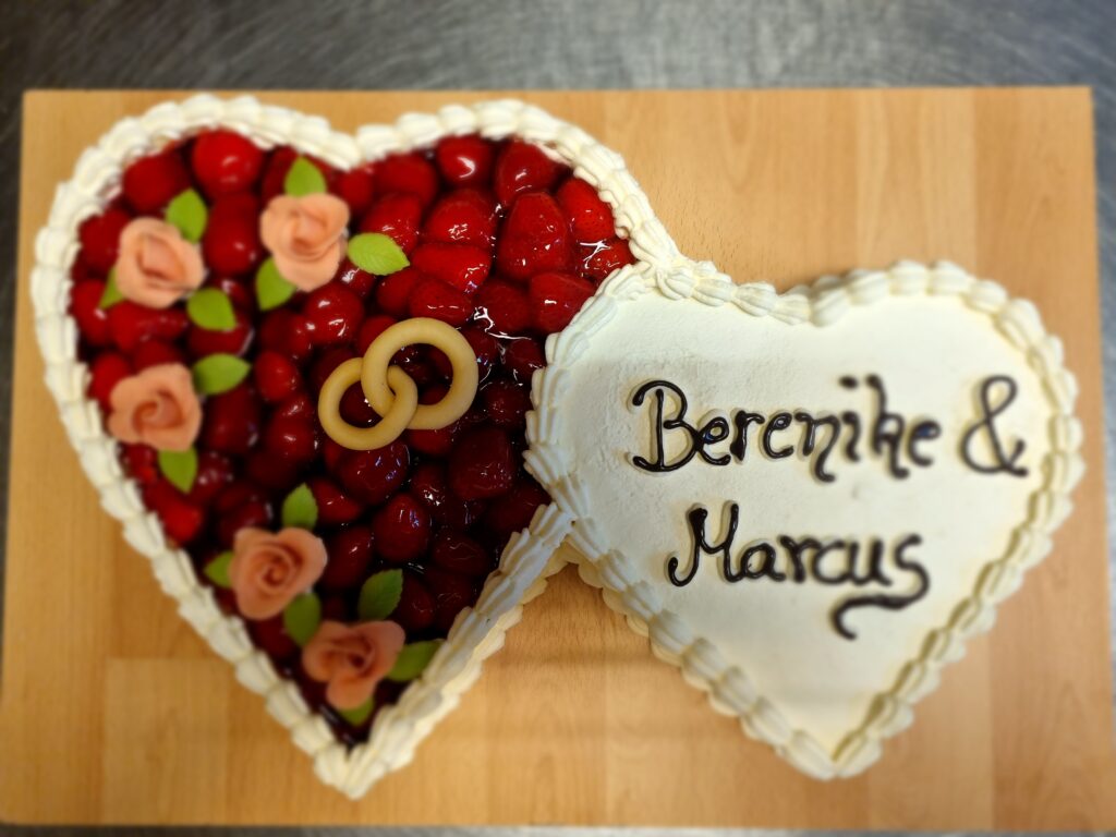 Hochzeitstorte Beispiel 2 – Wunschtorte der Stadtmühlenbäckerei
